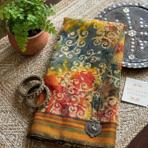 Item Code-DD11,Handloom Cotton Saree-The Art of Earthy Transitions.