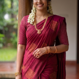 Item Code-DD28,Borderless Saree:The perfect play of dark pink and gold prints with dark green and gold mix pallu.