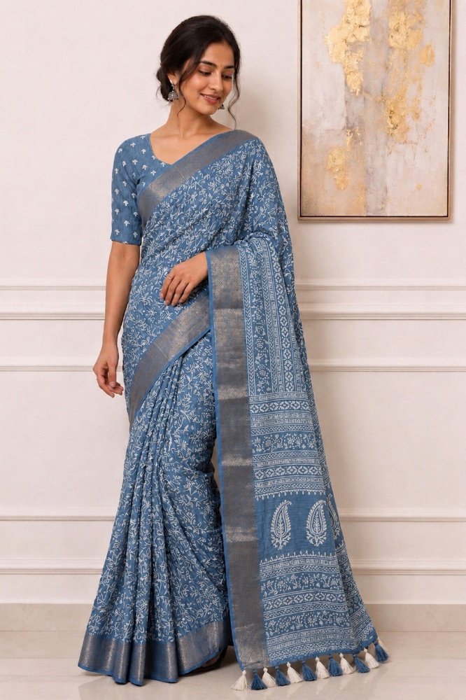 Item Code-DD20,Crushed Saree :A soothing, pastel palette that brings a touch of calm sophistication to your wardrobe.